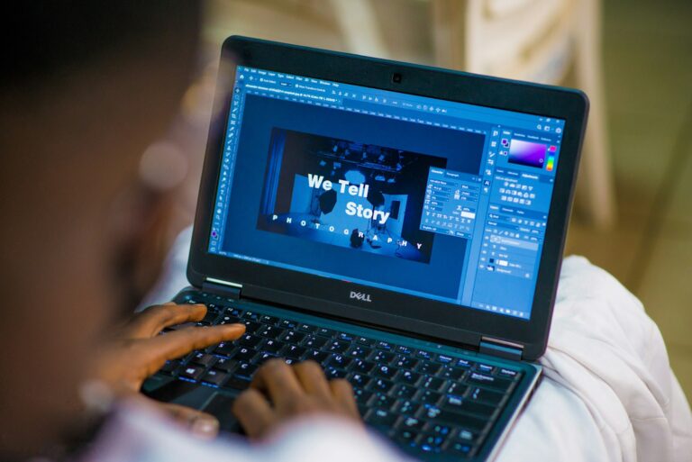 4 Reasons Why Learning Photoshop is Good For Business